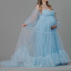 Maternity photoshoot tulle dress